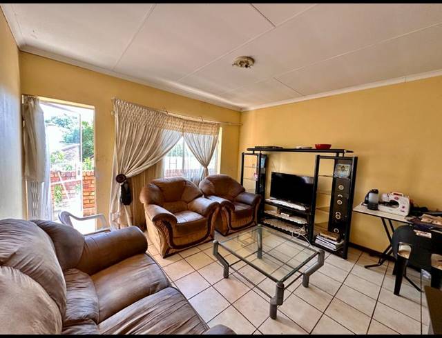 2 BEDROOM APARTMENT FOR SALE IN AMANDASIG